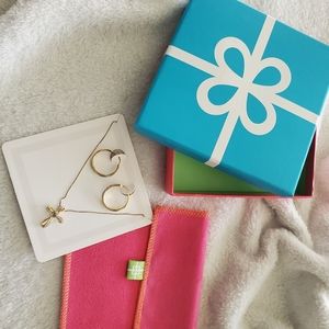 Gold and Diamond Jewelry Set